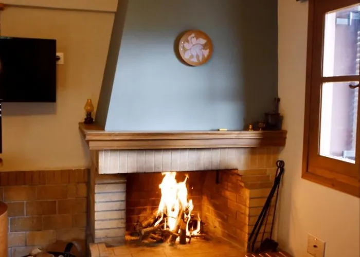 Italiano Synikia Mesi Trikalon