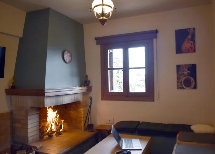 Italiano Synikia Mesi Trikalon