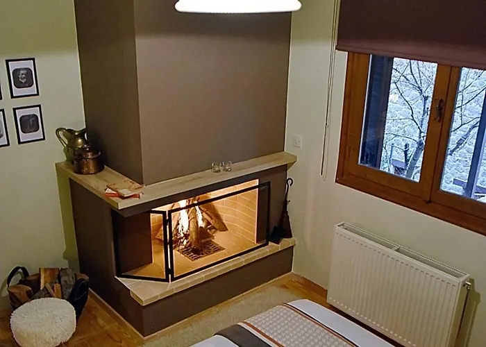 Italiano 3* Synikia Mesi Trikalon