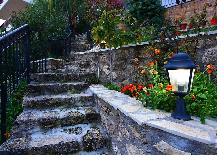 Bed & Breakfast Italiano Synikia Mesi Trikalon